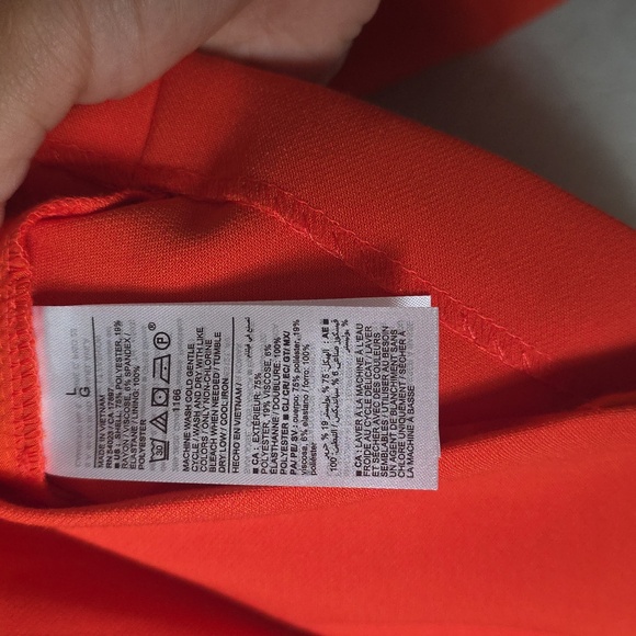 Old Navy Taylor Relaxed Suit Blazer- Warm Sunset NWT. Size L - Picture 6 of 7